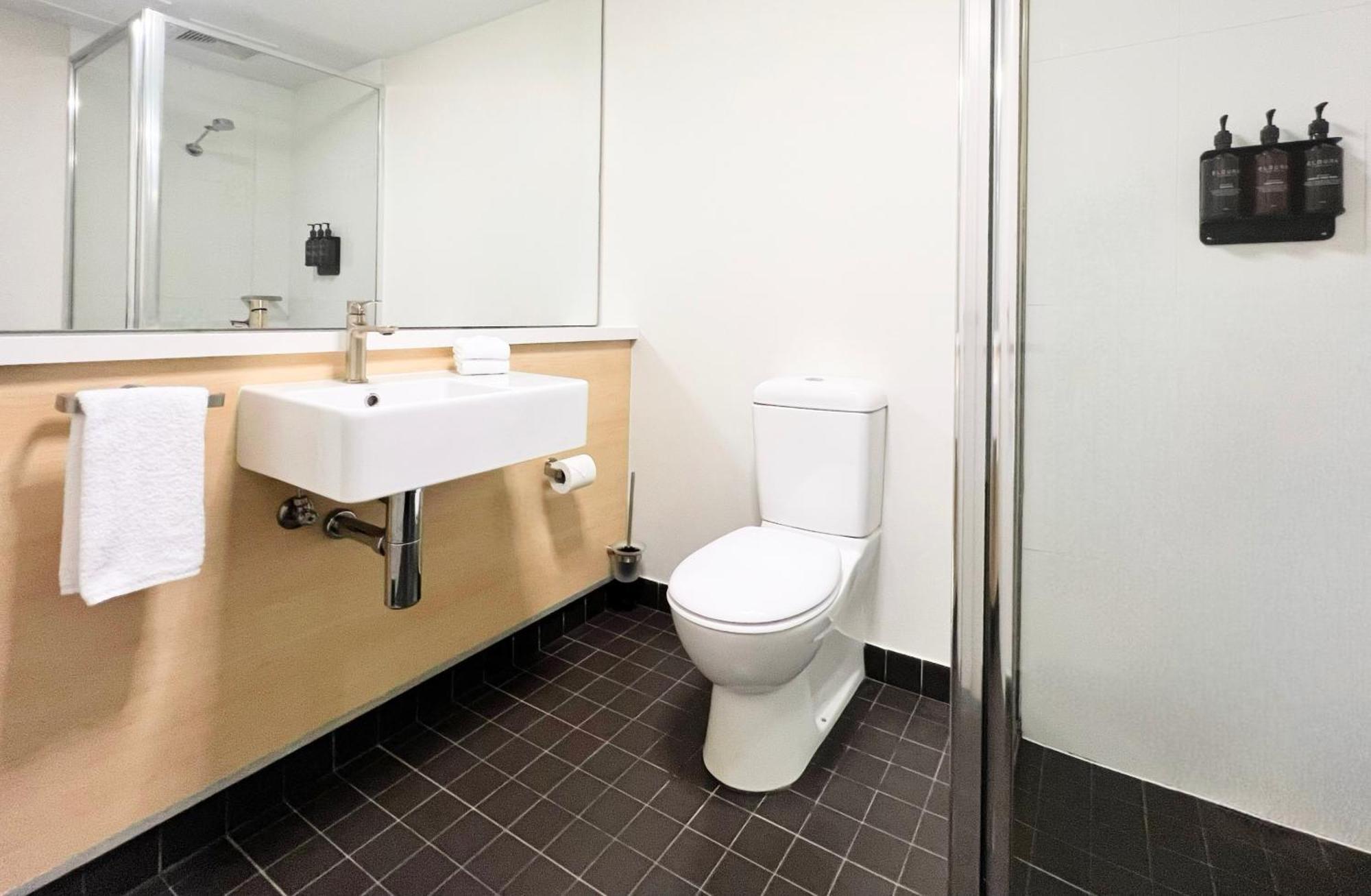 Hotel Mill Milperra 4*